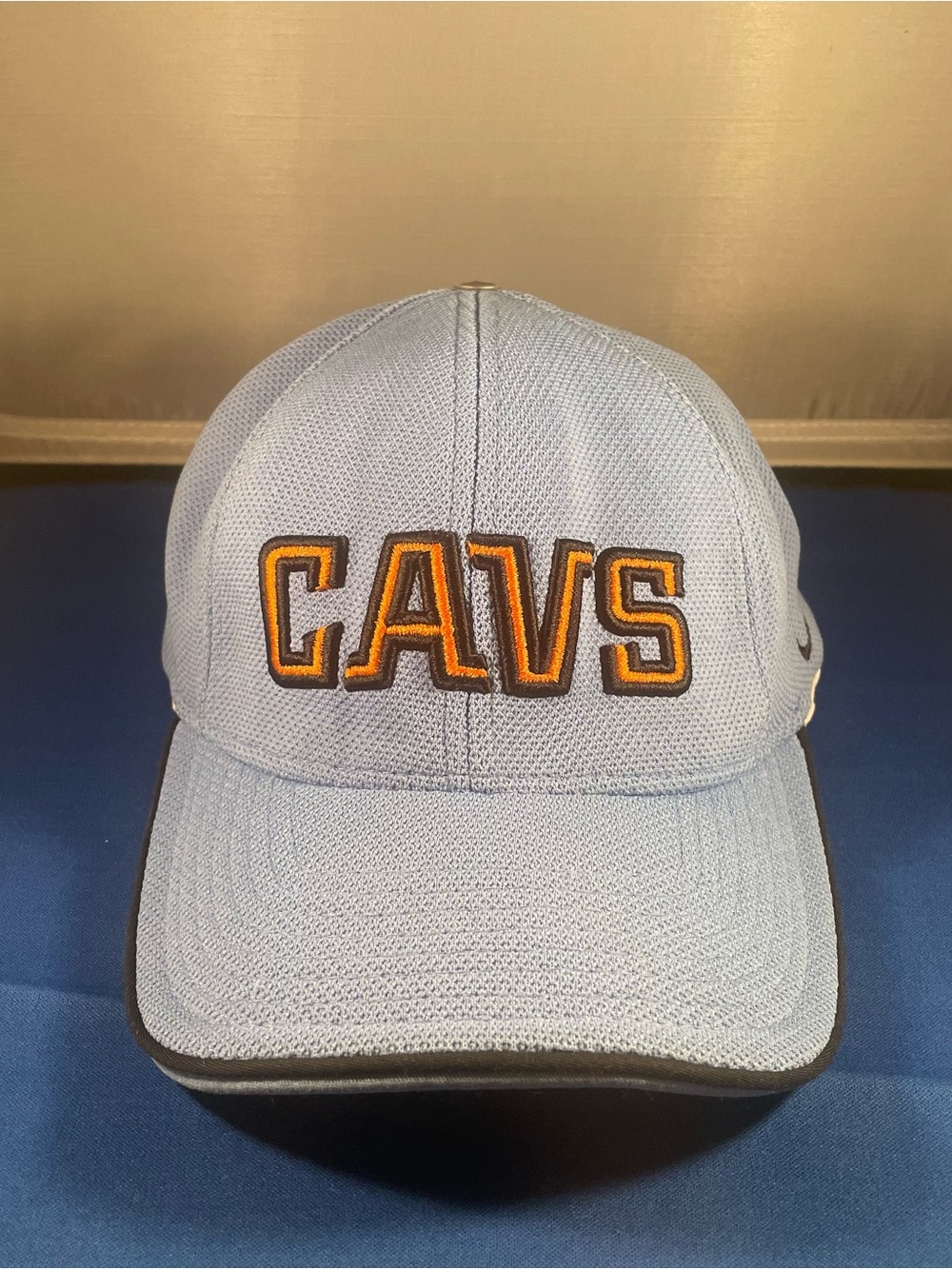 Vintage Nike-NBA Cleveland Cavaliers Fitted Cap/Hat